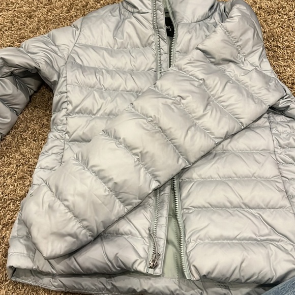 The North Face Women’s Aconcagua 3 Jacket ice blue down puffer jacket - Picture 11 of 17